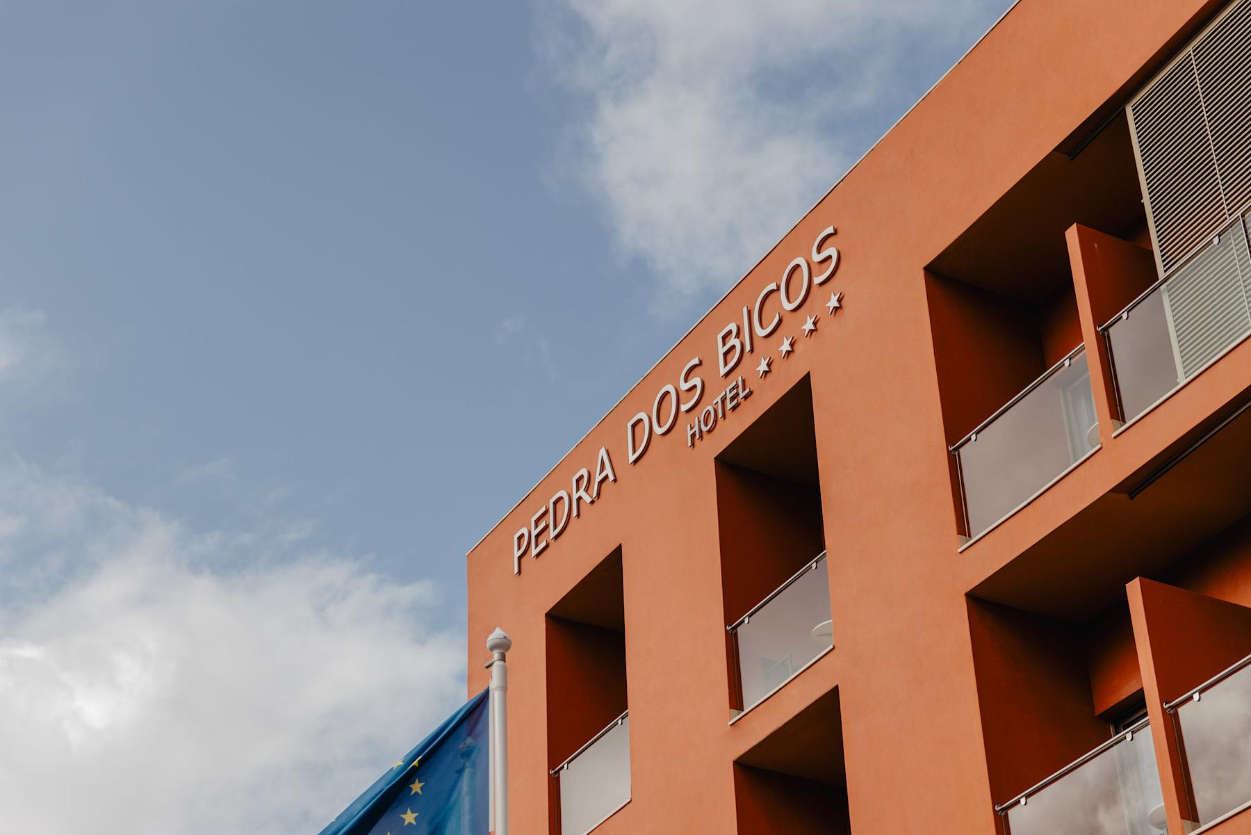 Pedra dos Bicos Hotel facade